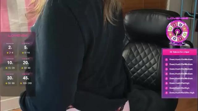 Image 12 of luluv Stream on Chaturbate on 1 month ago