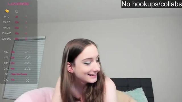 Image 6 of lumen_star Stream on Chaturbate on 13 months ago
