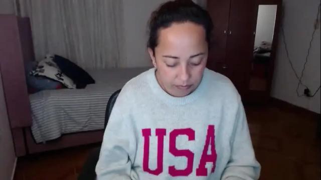 Image 3 of lumi_84 Stream on Chaturbate on 2 months ago