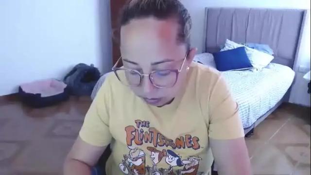 Image 2 of lumi_84 Stream on Chaturbate on 1 month ago