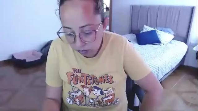 Image 3 of lumi_84 Stream on Chaturbate on 1 month ago