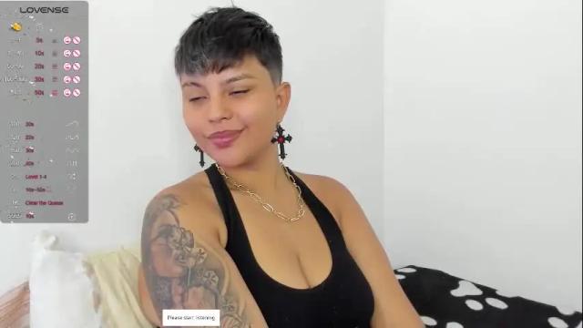 Image 6 of luna__cute Stream on Chaturbate on 3 months ago
