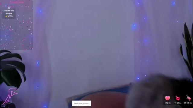 Image 2 of luna__cute Stream on Chaturbate on 2 months ago