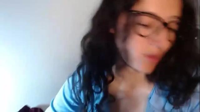 Image 10 of luna_azul_15 Stream on Chaturbate on 1 month ago