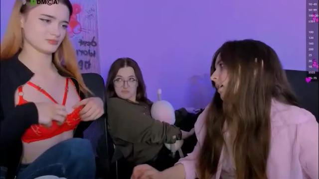 Thumbnail 3, luna_berryy's Stream at Chaturbate, 1 month ago