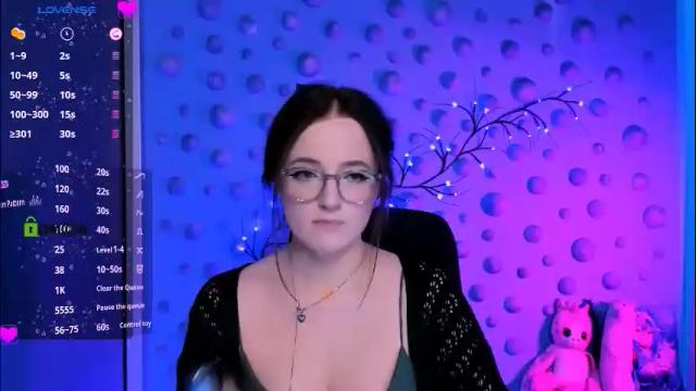 Image 11 of luna_berryy Stream on Chaturbate on 1 month ago