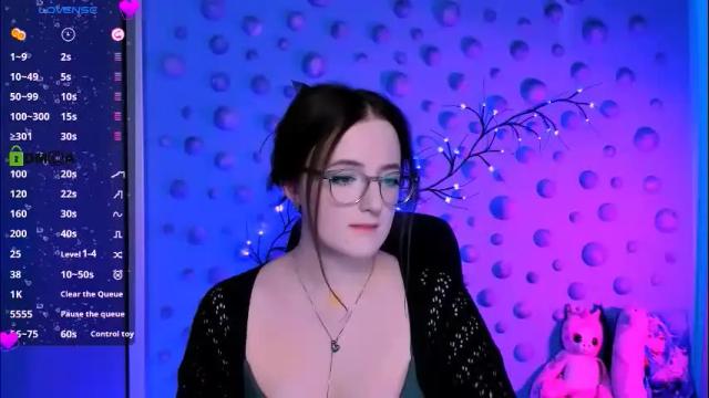 Thumbnail 3, luna_berryy's Stream at Chaturbate, 1 month ago