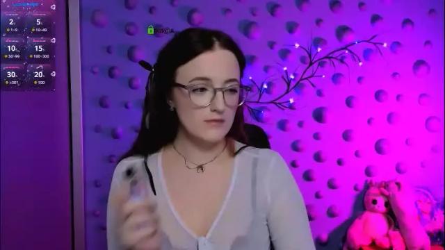 Thumbnail 1, luna_berryy's Stream at Chaturbate, 29 days ago