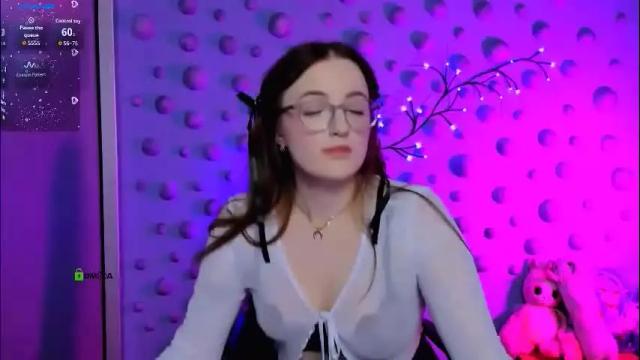 Thumbnail 2, luna_berryy's Stream at Chaturbate, 29 days ago