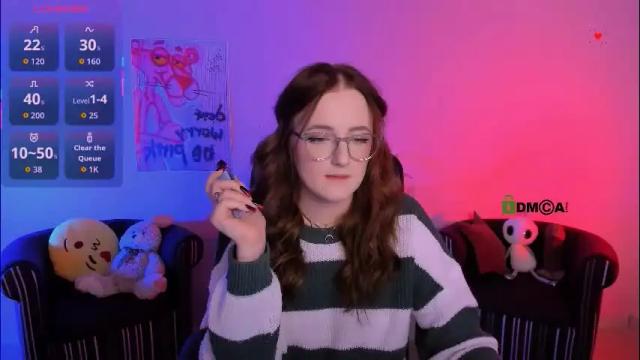 Image 8 of luna_berryy Stream on Chaturbate on 22 days ago