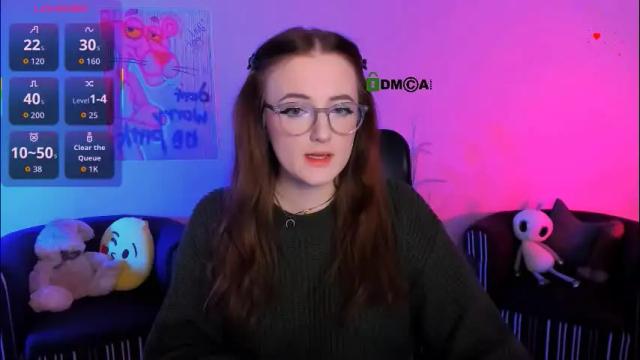 Image 2 of luna_berryy Stream on Chaturbate on 20 days ago