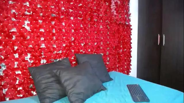 Image 10 of luna_corrs_ Stream on Chaturbate on 3 months ago