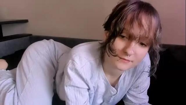 Thumbnail 1, luna_cosmic's Stream at Chaturbate, 1 month ago