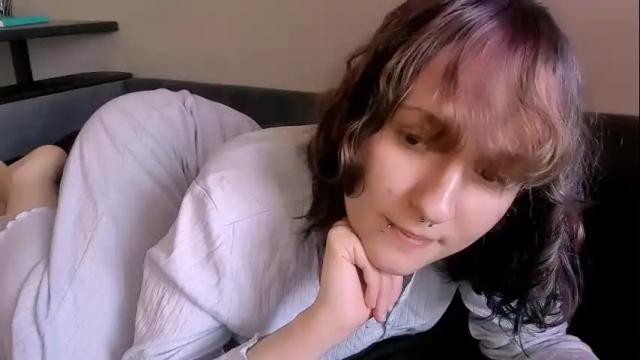 Image 8 of luna_cosmic Stream on Chaturbate on 1 month ago