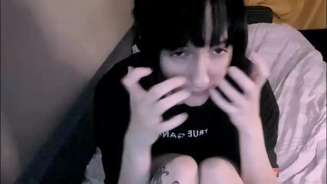 Image 2 of luna_cosmic Stream on Chaturbate on 5 months ago