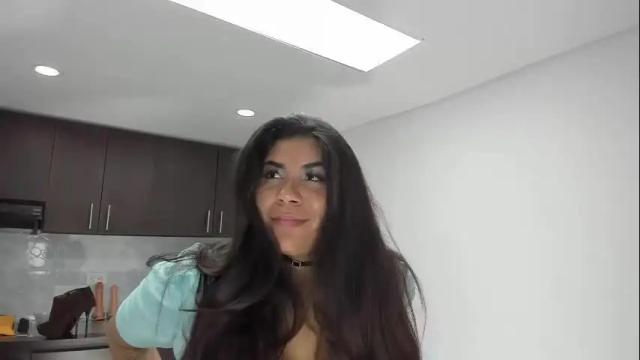 Image 3 of luna_dumont Stream on Chaturbate on 1 month ago