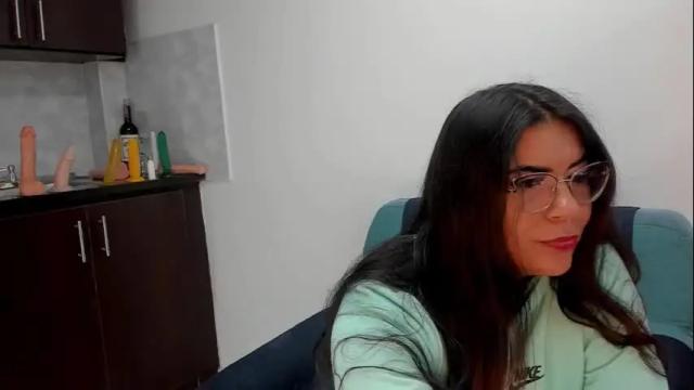 Image 8 of luna_dumont Stream on Chaturbate on 1 month ago