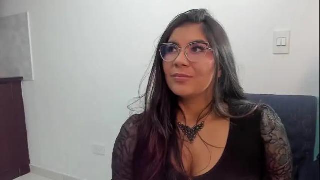 Image 12 of luna_dumont Stream on Chaturbate on 26 days ago