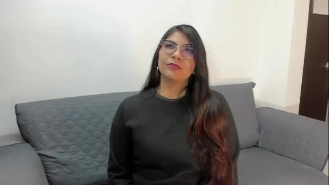 Image 12 of luna_dumont Stream on Chaturbate on 20 days ago