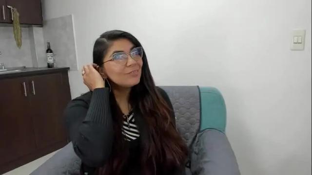 Image 7 of luna_dumont Stream on Chaturbate on 10 days ago