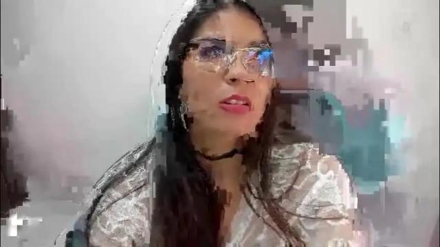 Image 4 of luna_dumont Stream on Chaturbate on 6 days ago