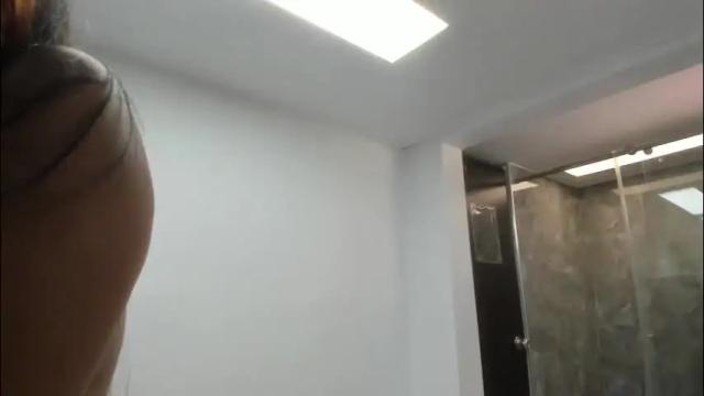 Image 7 of luna_dumont Stream on Chaturbate on 1 month ago