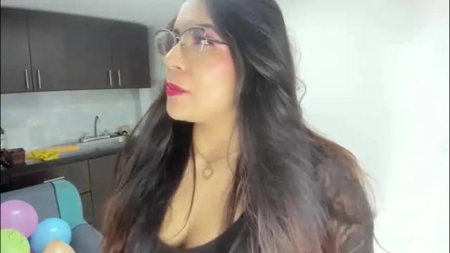 Image 7 of luna_dumont Stream on Chaturbate on 1 month ago