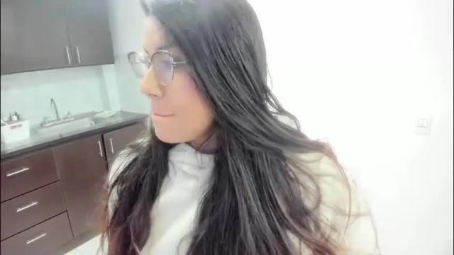 Image 6 of luna_dumont Stream on Chaturbate on 1 month ago