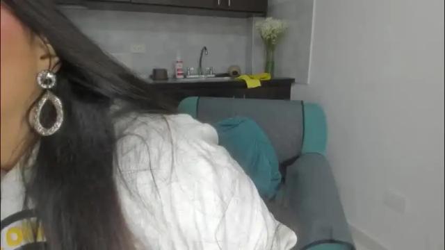 Image 11 of luna_dumont Stream on Chaturbate on 21 days ago