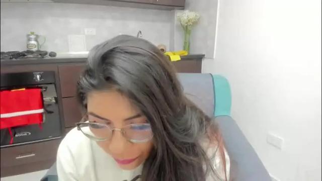 Image 4 of luna_dumont Stream on Chaturbate on 21 days ago