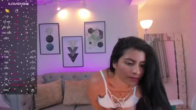 Image 10 of luna_evannss Stream on Chaturbate on 23 months ago