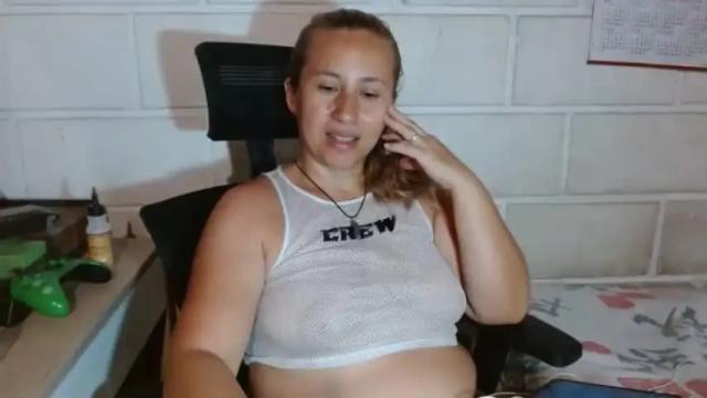 Image 8 of luna_fantasstic Stream on Chaturbate on 15 months ago