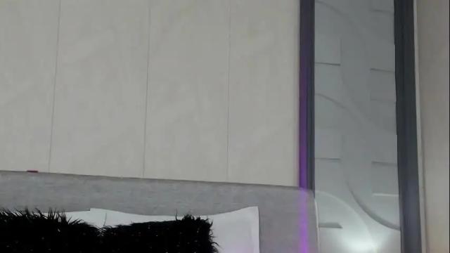 Image 4 of luna_fioree Stream on Chaturbate on 1 month ago