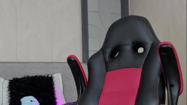 Image 4 of luna_fioree Stream on Chaturbate on 1 month ago
