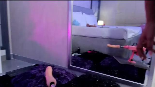 Image 4 of luna_fioree Stream on Chaturbate on 16 days ago