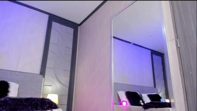 Image 12 of luna_fioree Stream on Chaturbate on 10 days ago