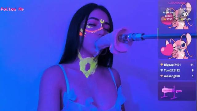 Image 11 of luna_kiss18 Stream on Chaturbate on 1 month ago