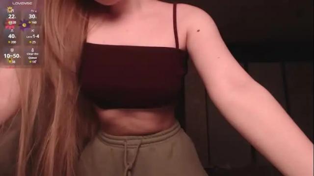 Image 2 of luna_loveisgood Stream on Chaturbate on 2 months ago