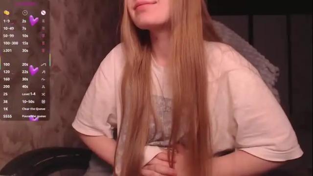 Image 2 of luna_loveisgood Stream on Chaturbate on 1 month ago
