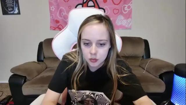 Image 7 of luna_lovelyy Stream on Chaturbate on 14 months ago