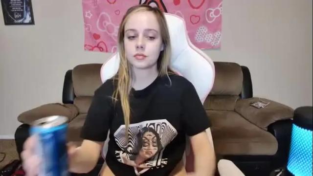 Image 8 of luna_lovelyy Stream on Chaturbate on 14 months ago