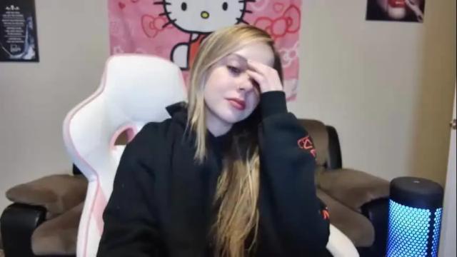 Thumbnail 1, luna_lovelyy's Stream at Chaturbate, 6 months ago