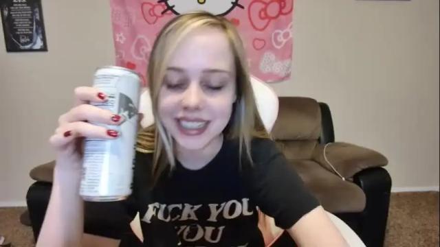 Image 2 of luna_lovelyy Stream on Chaturbate on 13 months ago