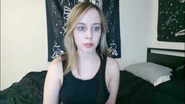 Image 2 of luna_lovelyy Stream on Chaturbate on 14 days ago