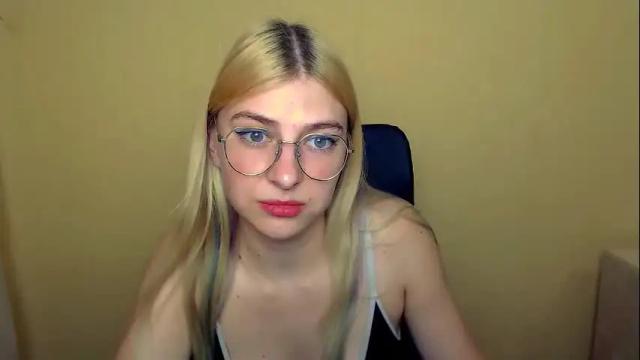 Image 12 of luna_lush_ Stream on Chaturbate on 6 months ago