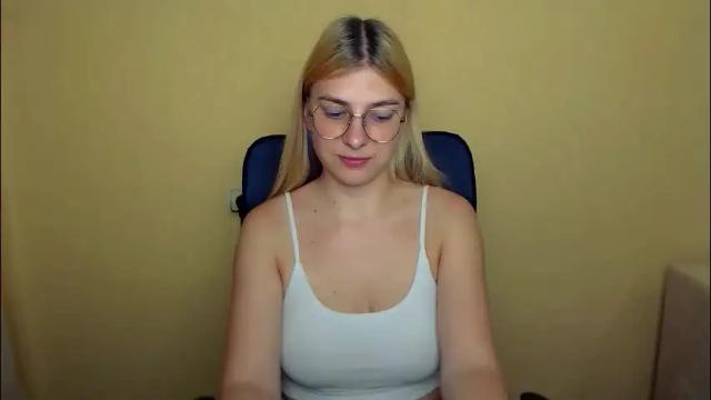 Image 7 of luna_lush_ Stream on Chaturbate on 5 months ago