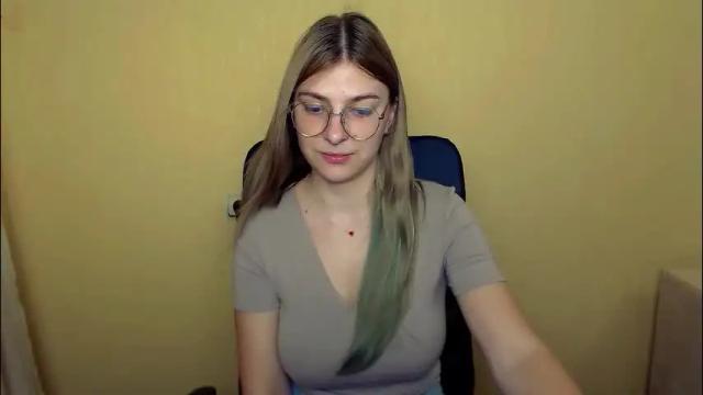 Image 12 of luna_lush_ Stream on Chaturbate on 5 months ago