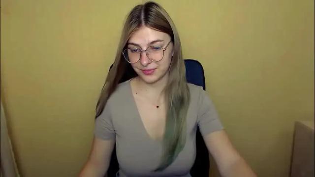 Image 6 of luna_lush_ Stream on Chaturbate on 5 months ago