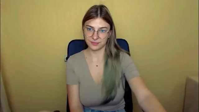 Image 7 of luna_lush_ Stream on Chaturbate on 5 months ago