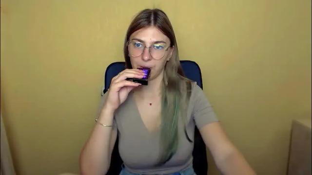 Image 8 of luna_lush_ Stream on Chaturbate on 5 months ago